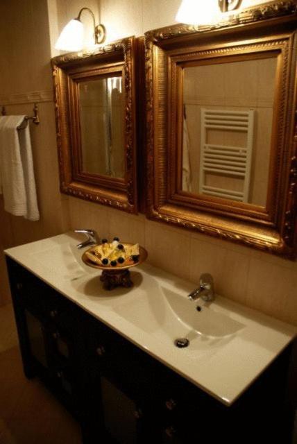 Korina Gallery Hotel Vathy  Extérieur photo